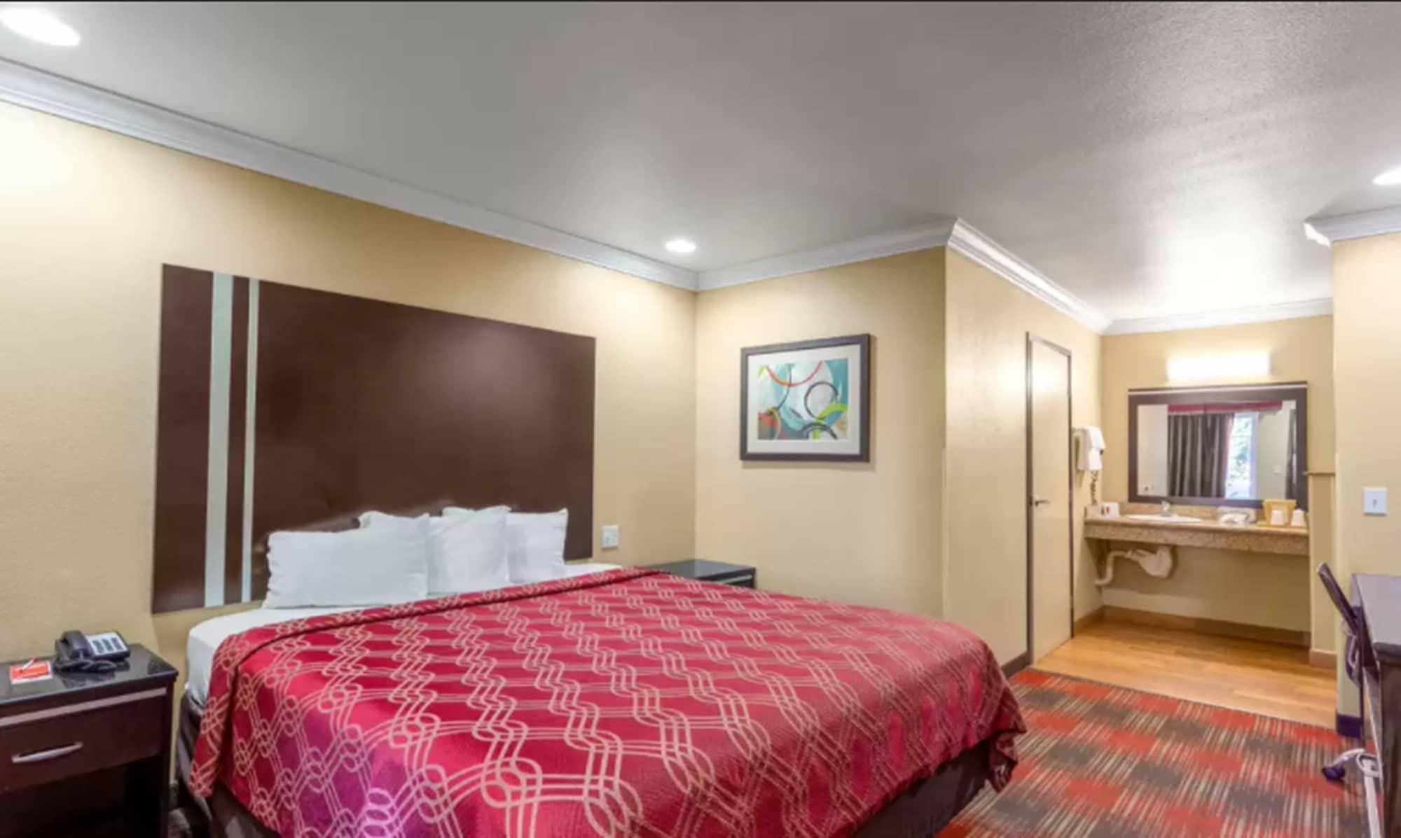 Econo Lodge Inn & Suites Escondido Downtown Kültér fotó