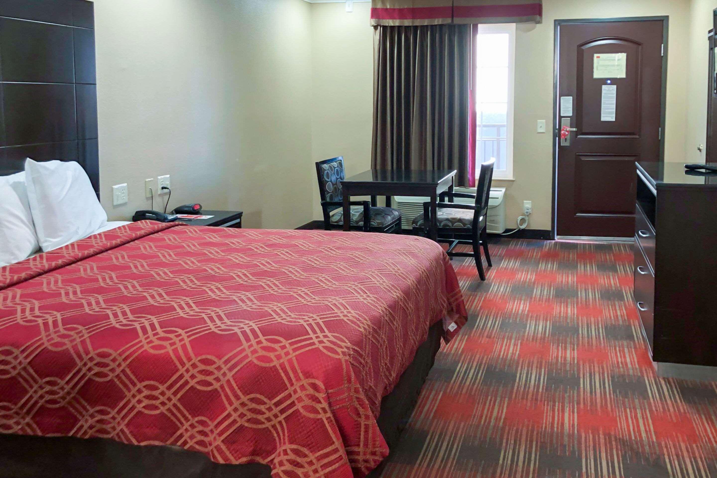 Econo Lodge Inn & Suites Escondido Downtown Kültér fotó